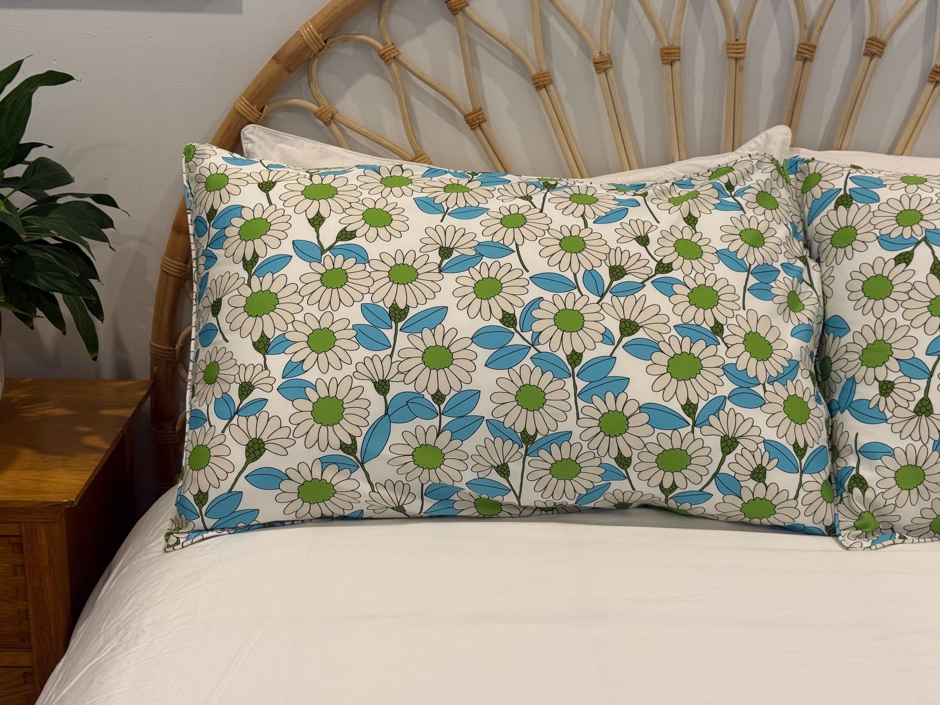 Daisy Pillowcase Set